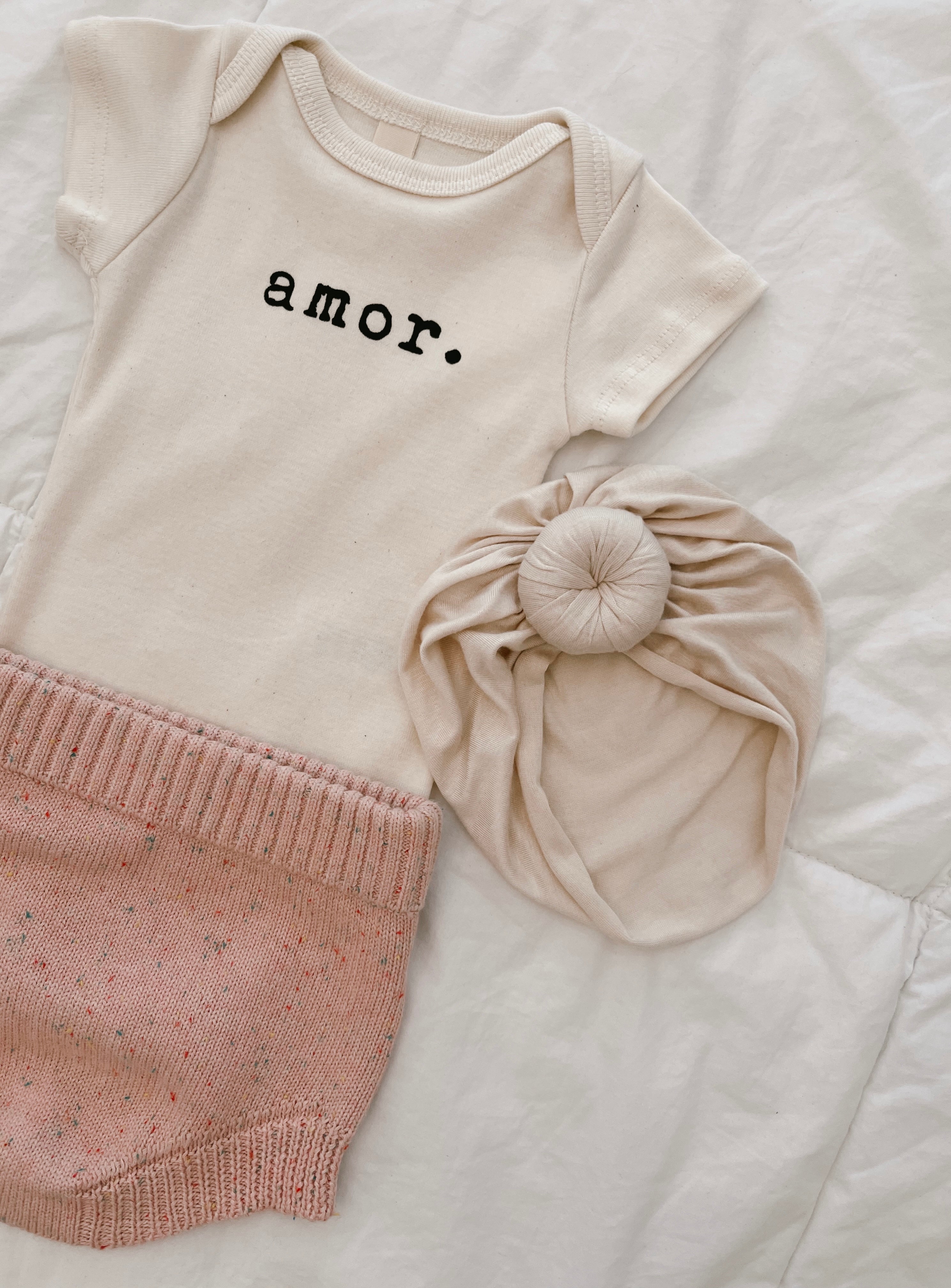 Amor - Short Sleeve Bodysuit - Black
